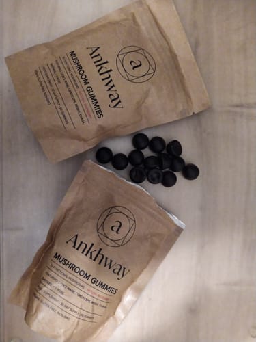 Customer photo review of 2-Month Mushroom Gummies