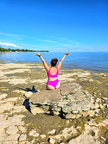 Customer photo review of ‘Less Cheeky’ Mid Rise Bottoms