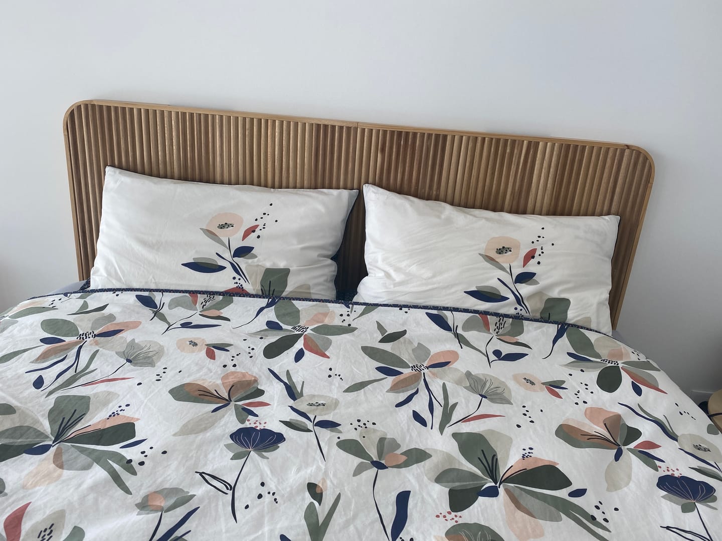 Customer photo review of HORSENS - Tête de lit 140 cm en bois massif