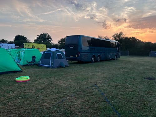 Customer photo review of [PRÉ-COMMANDE] 2-Step Cabin Tent – Très grande taille + Bâche de camping OFFERTE (jusqu’à 10 personnes, FR) — Expédition avant le 16 septembre