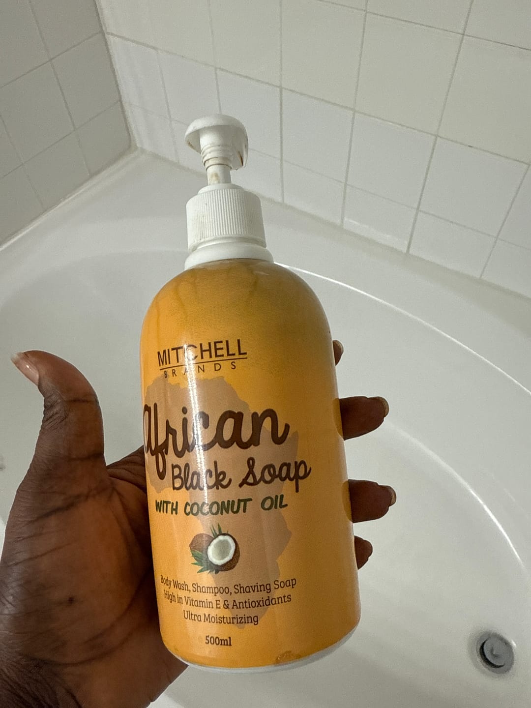 Customer photo review of Mitchell Brands African Liquid Black Soap with Coconut Oil 500 ml / 16.90 fl oz