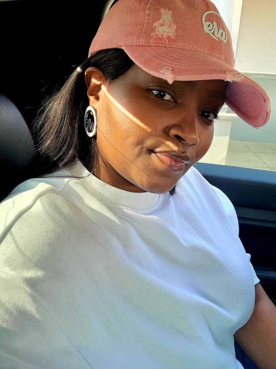 Customer photo review of Era Distressed Coral Cap