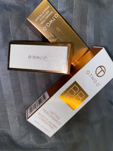 Customer photo review of O.TWO.O GLOW COLOR BOUNCE MOUSSE BLUSH