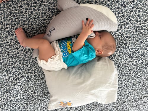 Customer photo review of Peluche Ballena Susi - GRIS