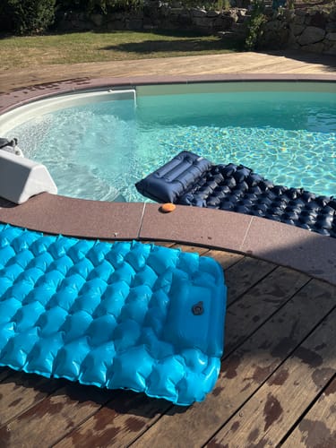 Avis photo d'un client sur MATELAS GONFLABLE COZIYA