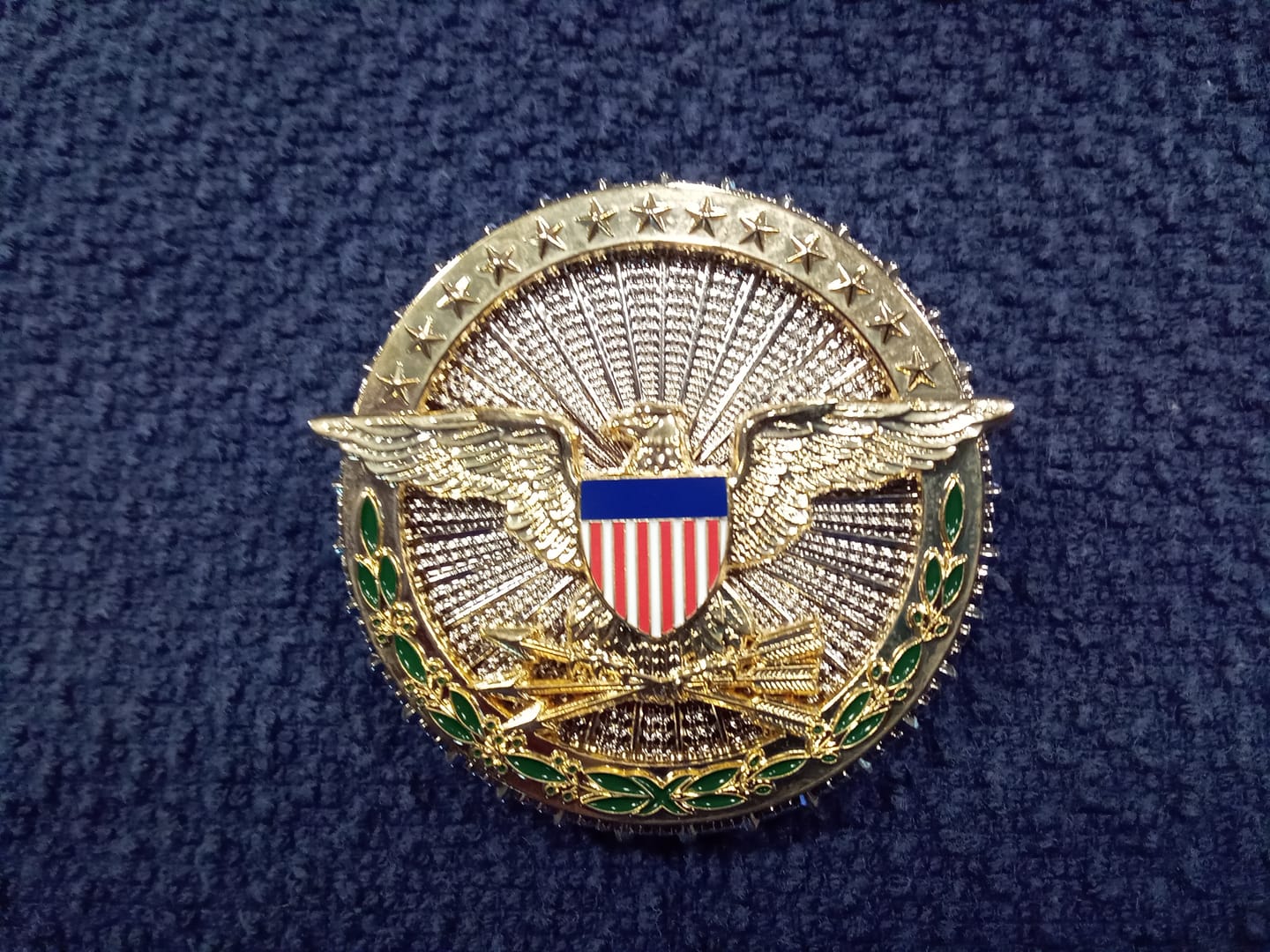Customer photo review of US DOD Department of Defense Eagle Solid Copper Badge Replica Movie Props