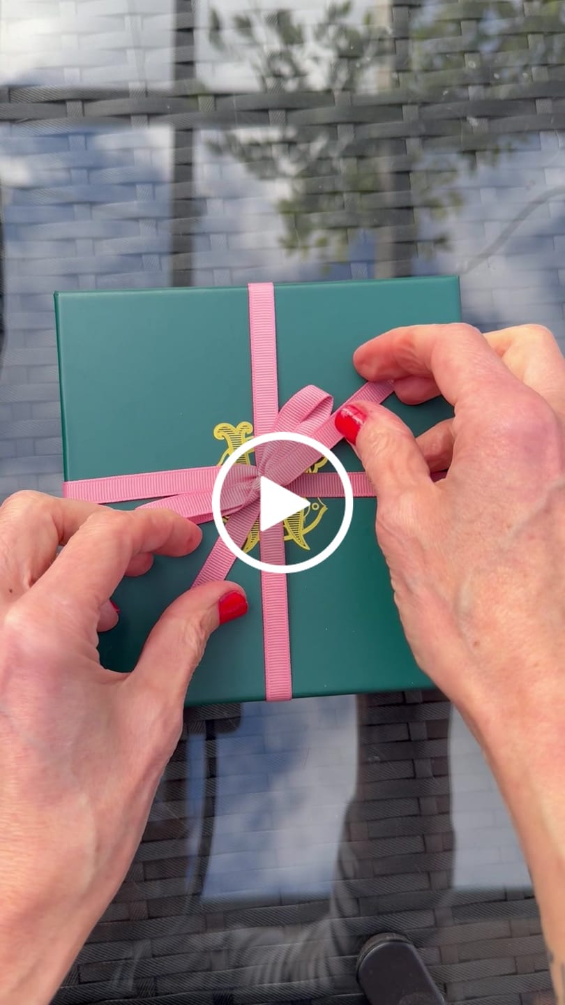 Customer video review of Romantic Discovery Set