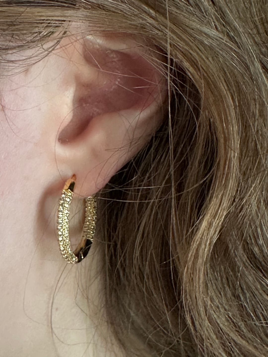 Customer photo review of Par Arracada Con Zirconias 24 mm