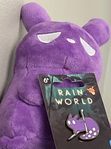 Customer photo review of Rain World - Spearmaster Slugpup Plush
