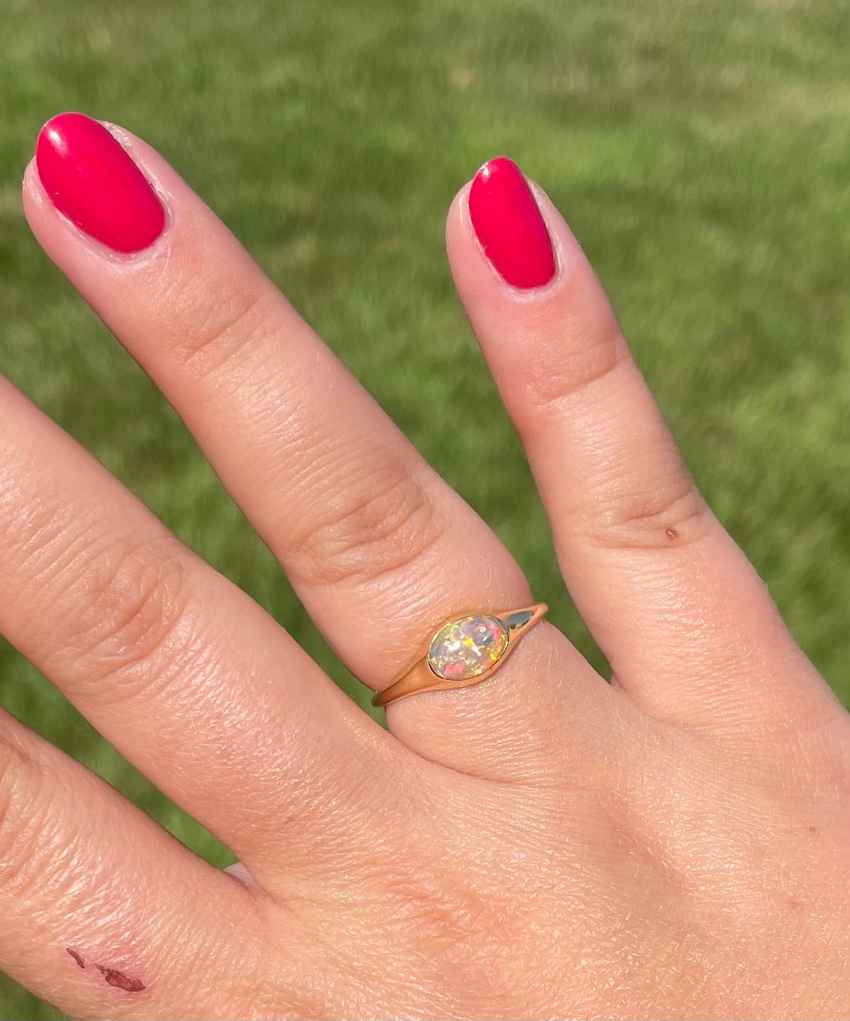 Customer photo review of Golden Oval Ring with Cremation Ashes