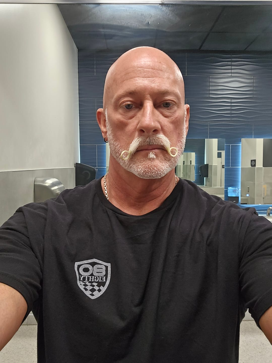 Customer photo review of 80Eighty® Scield Long Body