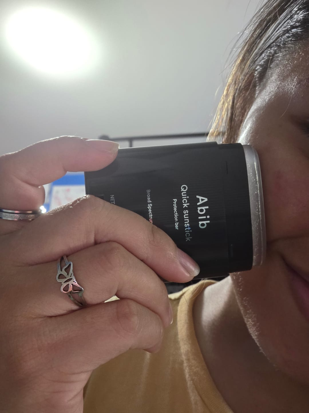 Customer photo review of Airy Sunstick Smoothing Bar