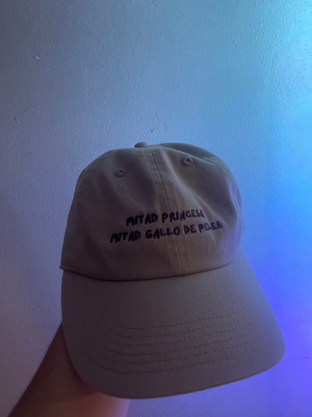 Customer photo review of Gorra Princesa/Gallo de Pelea - PRE ORDEN