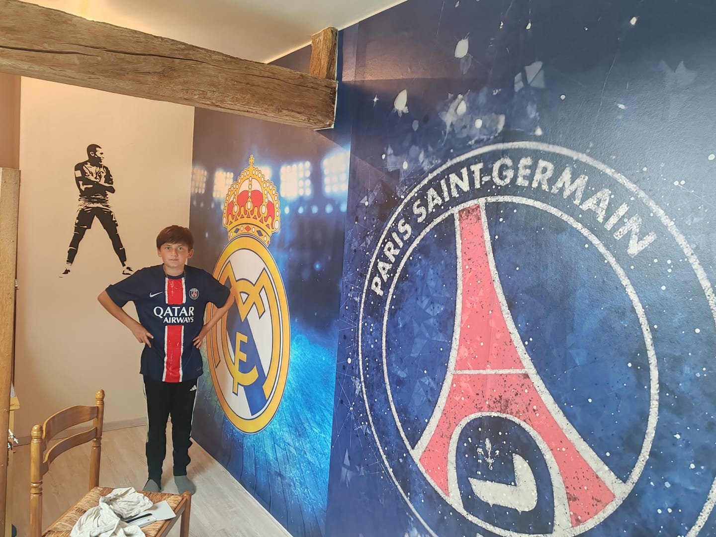 Customer photo review of papier peint football Real Madrid 3
