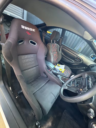 Customer photo review of Bride Vios III Low Max Style Bucket Seat - Fixed