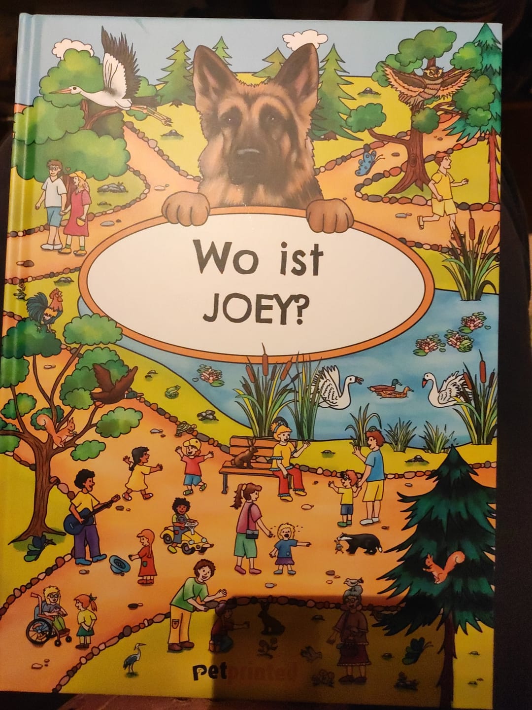 Customer photo review of Wo bist du? - Personalisiertes Hunde-Wimmelbuch