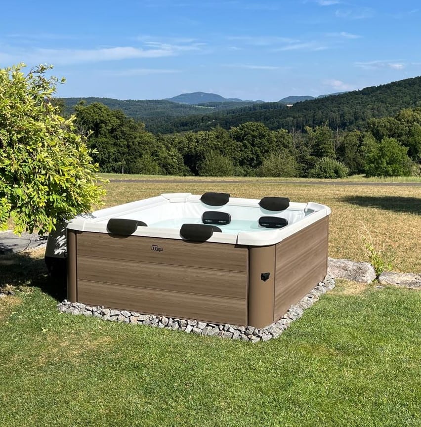 Customer photo review of Mspa Whirlpool Oslo LED Amber / Napuka 2025 160x160cm