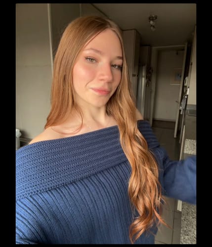 Customer photo review of SWEATER LINA AZUL