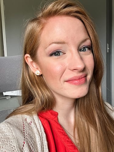 Erin review of Gold Fleck Button 12mm Studs Hypoallergenic Earrings for Sensitive Ears Made with Plastic Posts image 1 out of 1