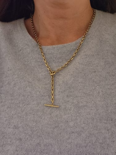 Customer photo review of Cuban T Bar Necklace