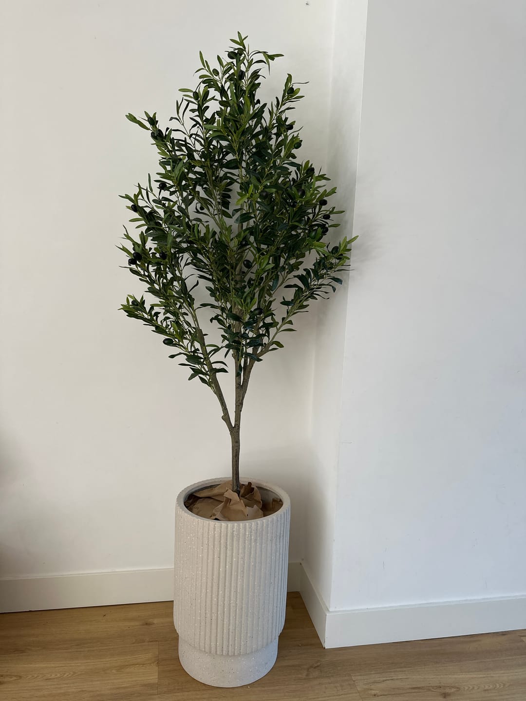 Customer photo review of Kunst Olijfboom 180cm