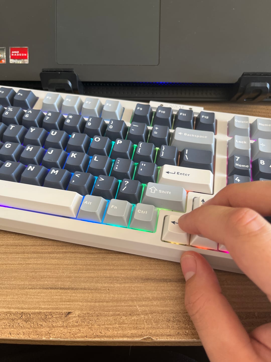 Customer photo review of Darmoshark Top98 Mekanik Klavye