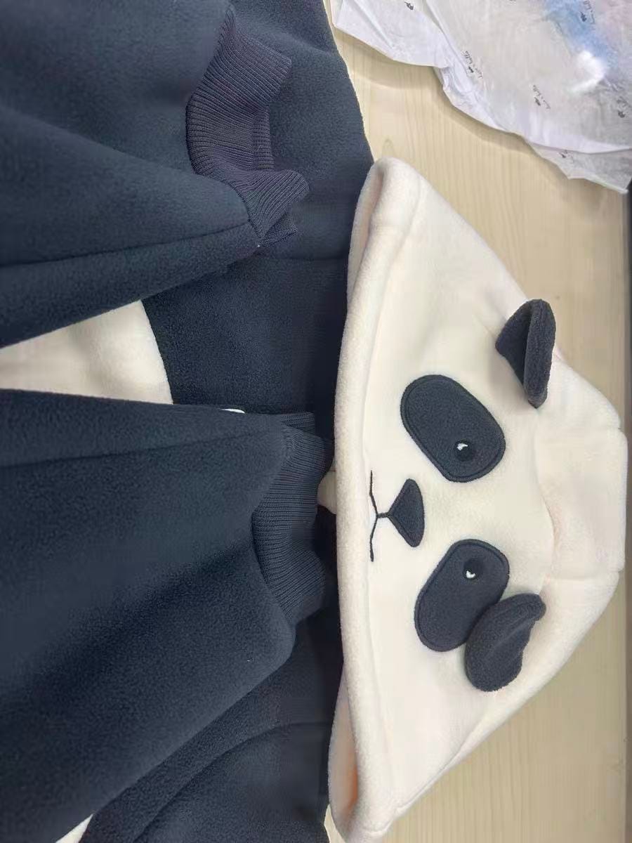 Customer photo review of Dave&Bella Baby Girls/Boys Autumn Zoo Series Soft Fleece One-Pieces Romper