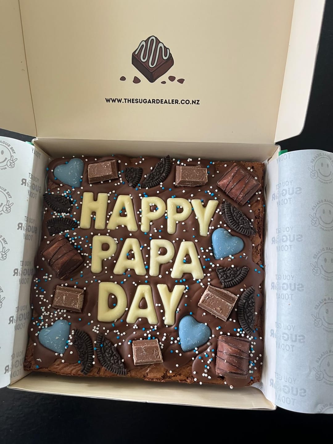 Customer photo review of Custom message fathers day brownie