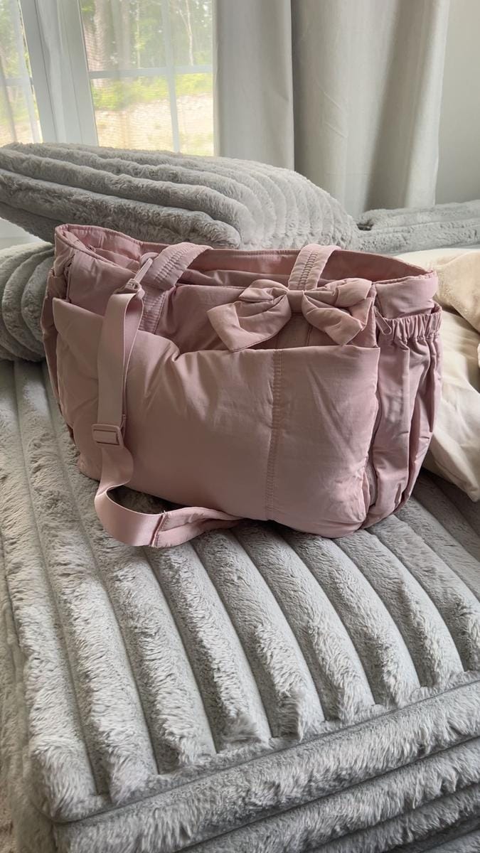 Customer photo review of Crush 23L Laptop Tote