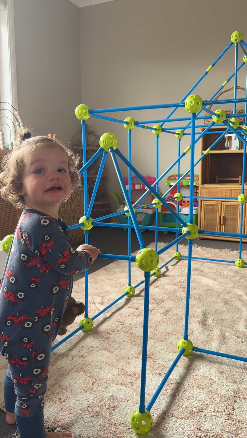 Customer photo review of Kids Fort Pro™ - The Ultimate Fort Builder