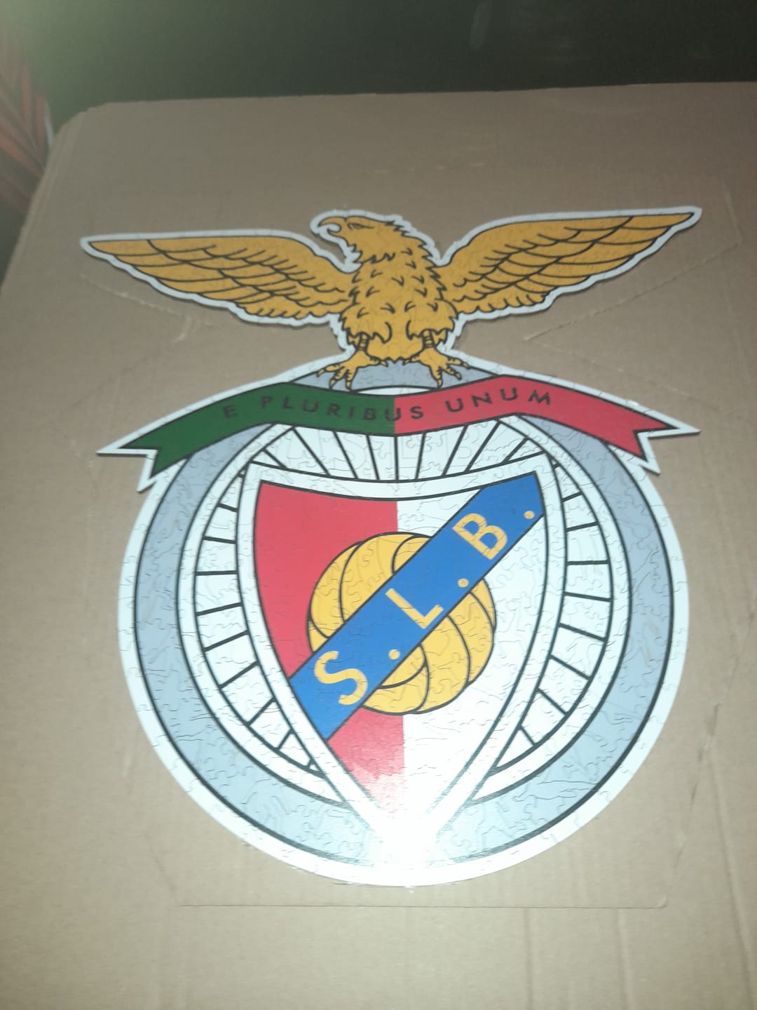 Customer photo review of SL Benfica® Logo - Wooden Puzzle