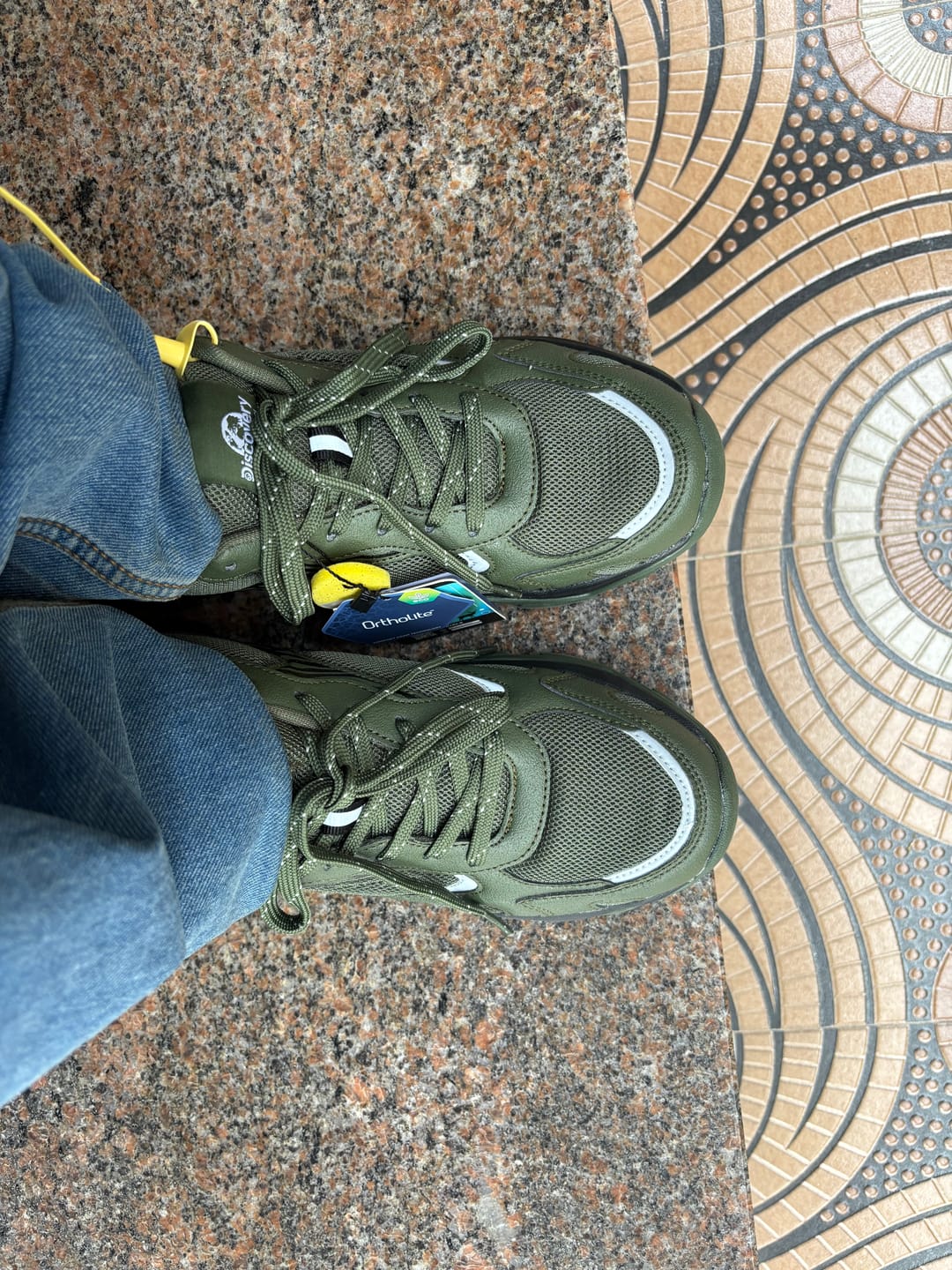 Customer photo review of Bacca Bucci x Discovery Trek 0.1 Men's Trekking & Trail Hiking Shoes