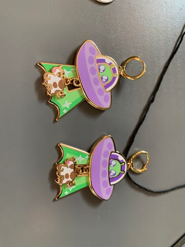 Customer photo review of Alien Dangle Earrings Purple!