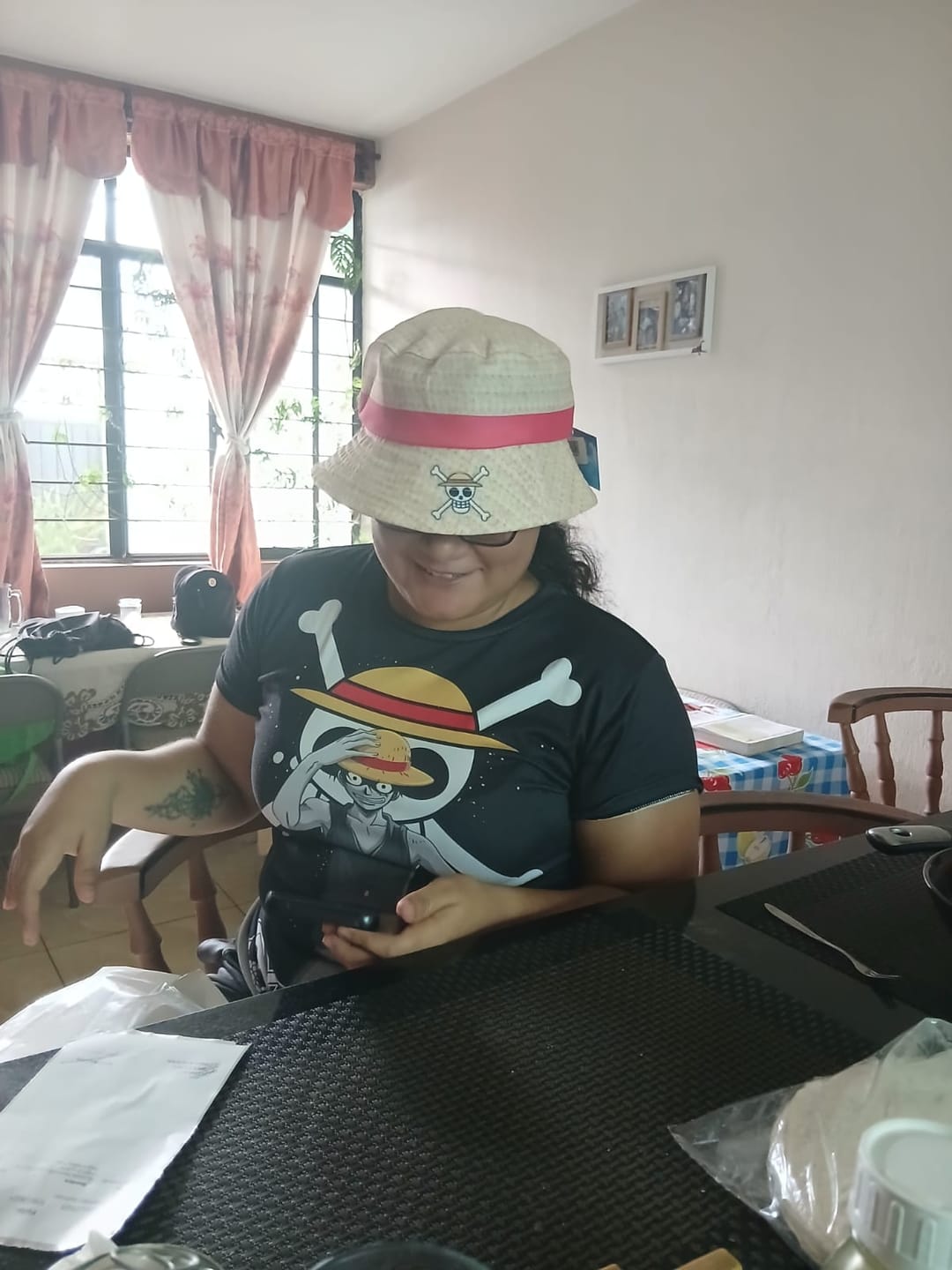 Customer photo review of Bucket Hat Mokey D Luffy