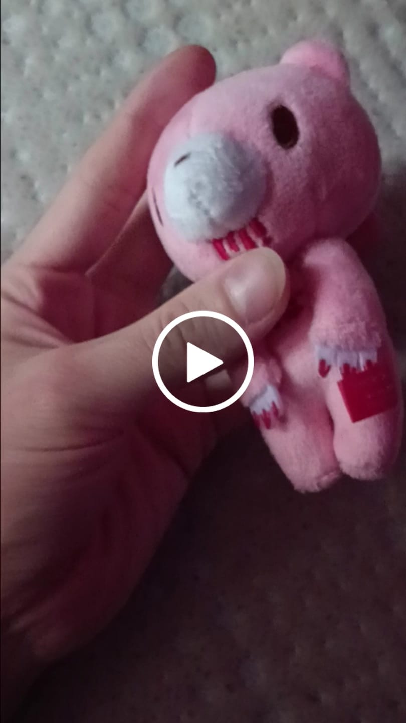 Customer video review of Mini Pink Messy Gloomy Ballchain Plushie