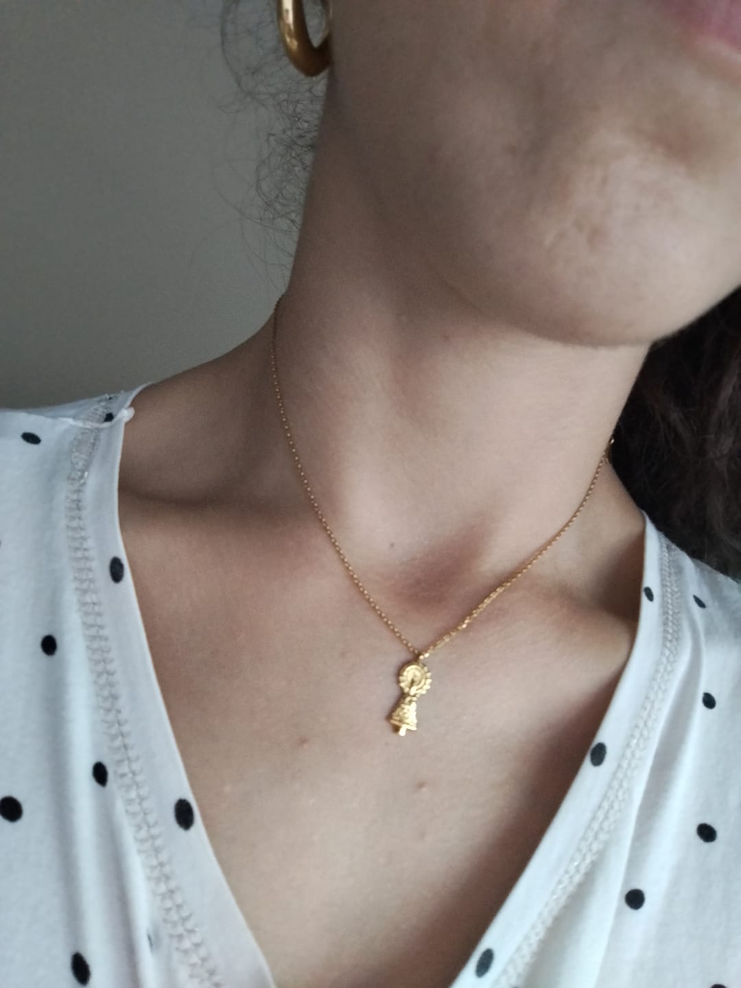 Customer photo review of Collar Virgen del Pilar