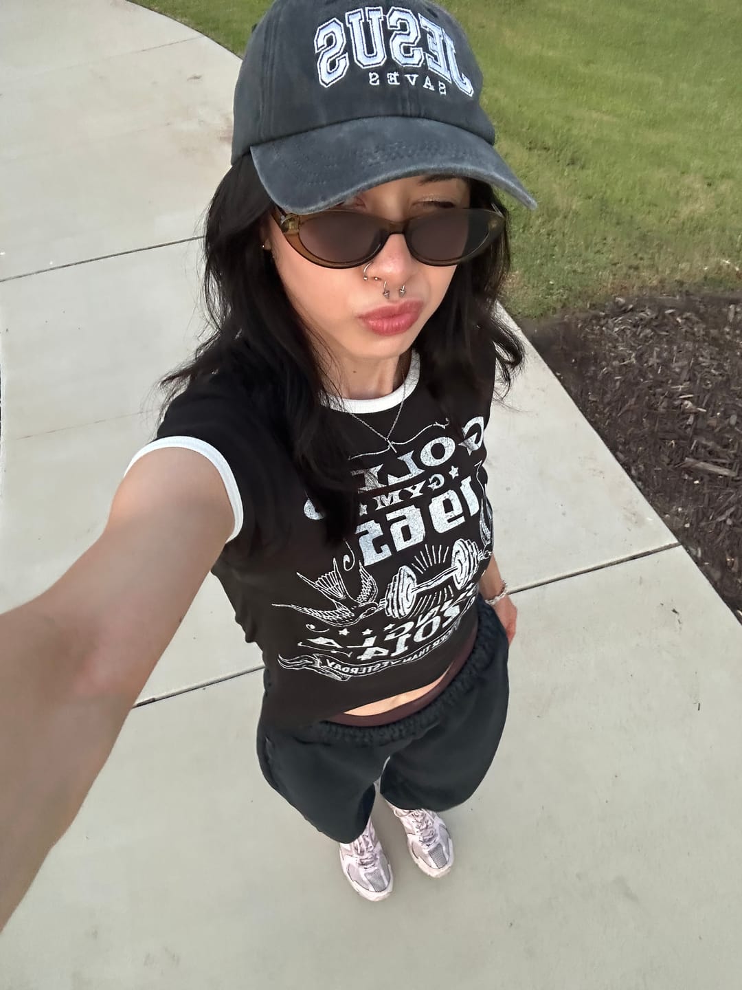 Customer photo review of W471 Gold's Gym Ringer Baby Tee
