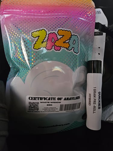 Customer photo review of Quickies - Single 1G Pre-Roll (Hybrid)