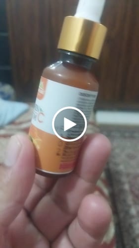 Customer video review of Vitamin C Serum 🍊 for Face -Best for Reducing Wrinkles, lines & Dark Circles also Promotes Shiny and Healthier Skin