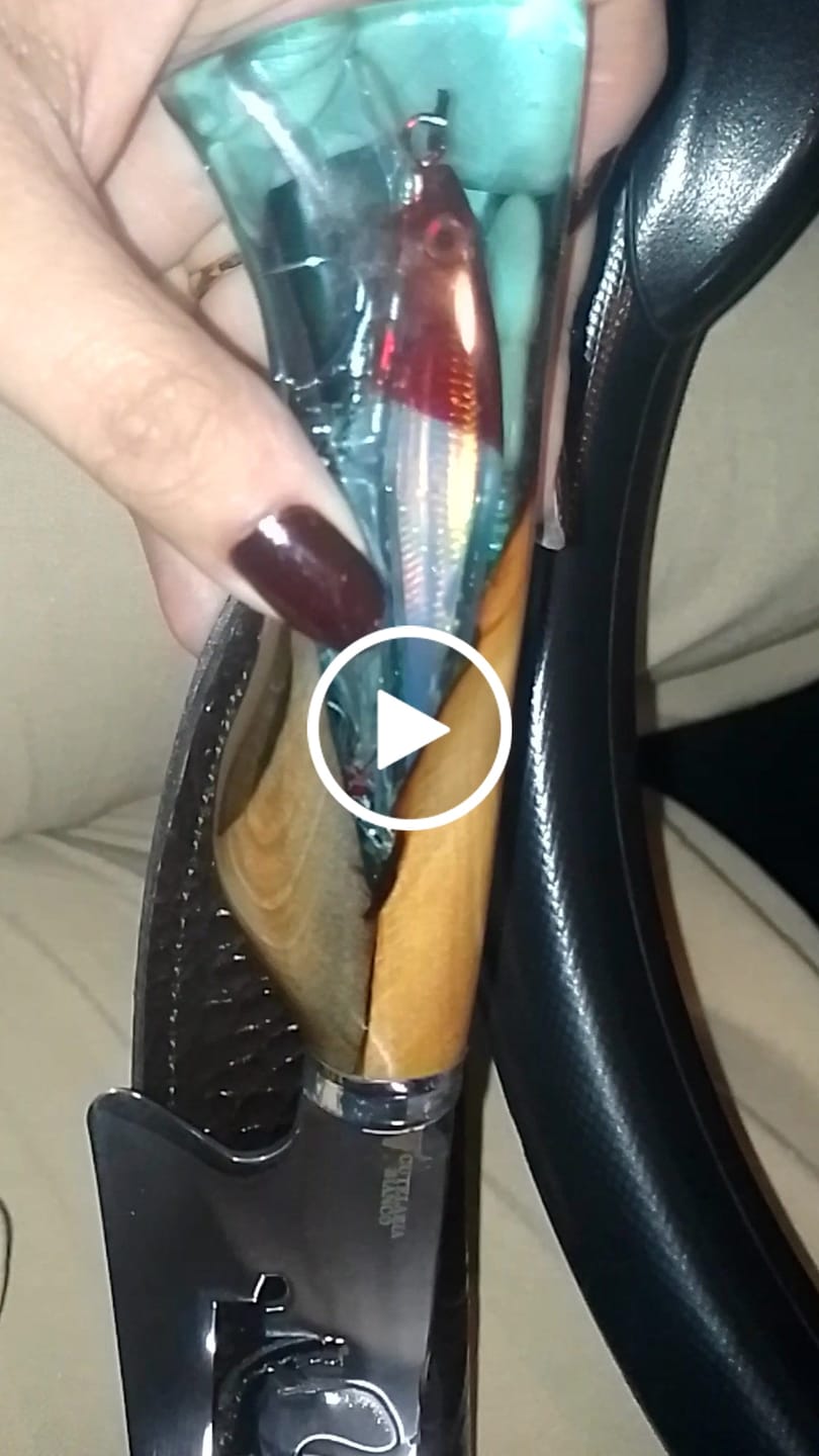 Customer video review of Faca Artesanal Pescador Premium