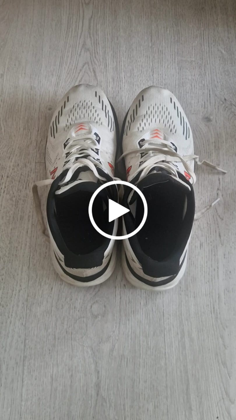 Customer video review of NOKA V1 Träningsskor