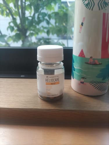 Customer photo review of ヘリオケア360° ORAL（飲む日焼け止め）