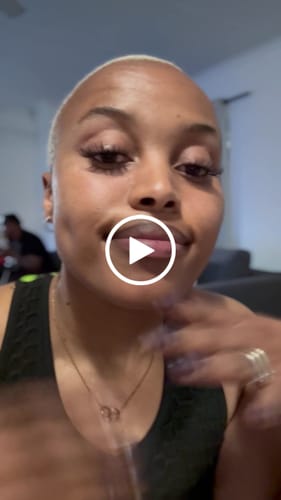 Customer video review of Flora Lash Kit