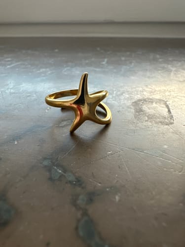Customer photo review of ADJUSTABLE SEA STAR RING - GOLD