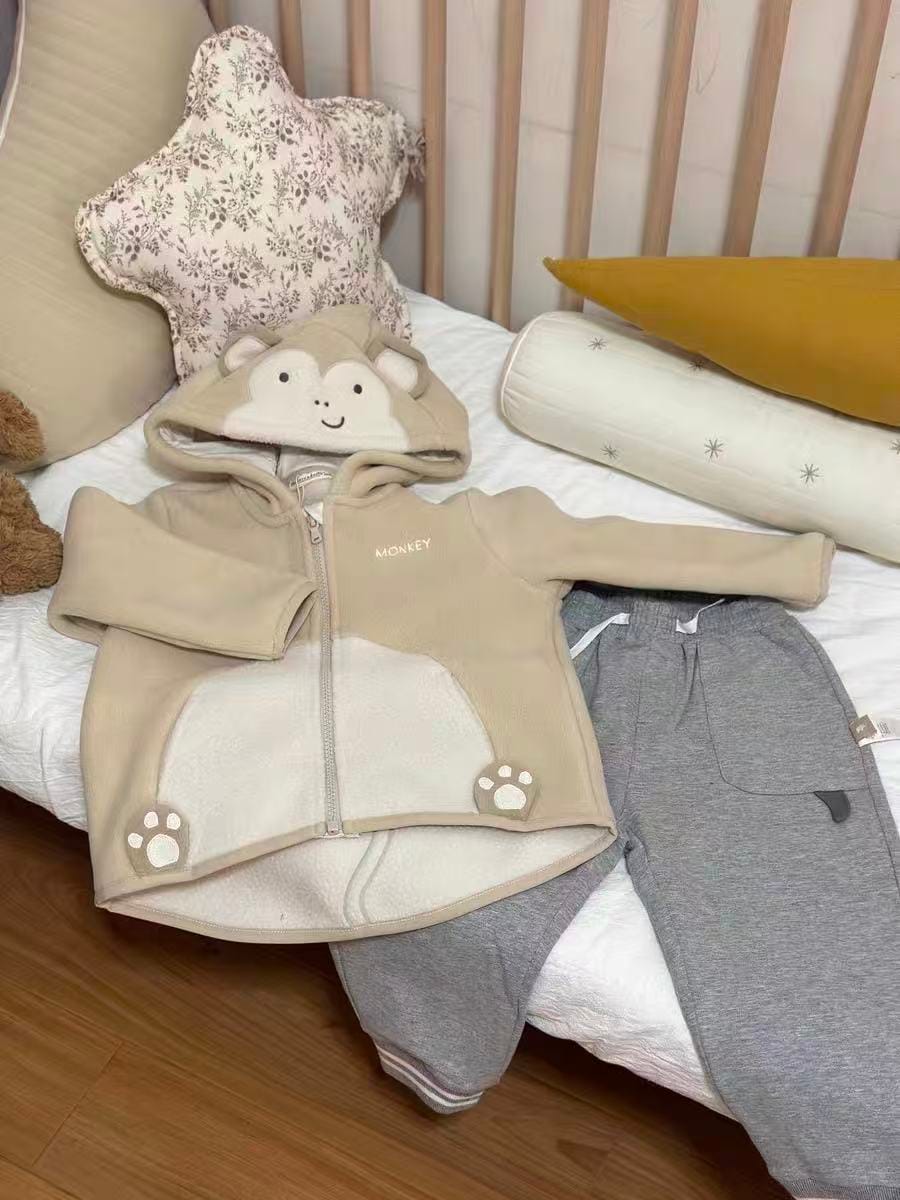 Customer photo review of Dave&Bella Girls/Boys Autumn Zoo Series Warm Playful Fleece Jacket Coat