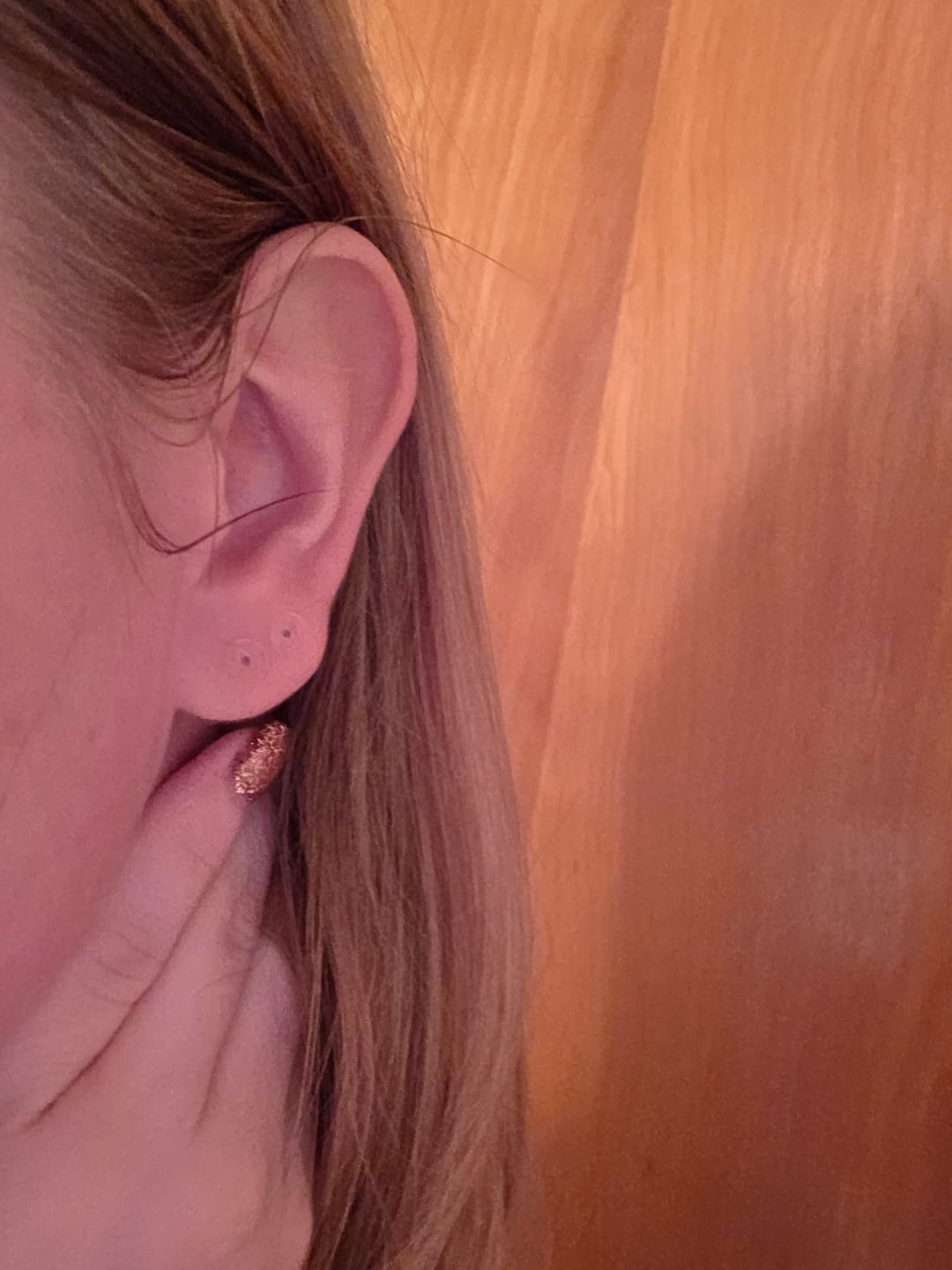 Customer photo review of Hypoallergenic Clear Plastic Post Earrings (Blanks)