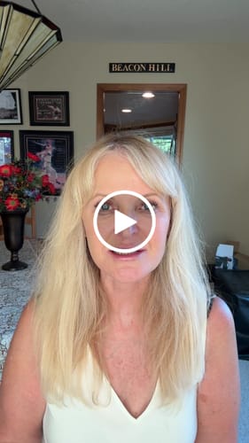 Customer video review of Besque™ Magic Body Oil - 100ml