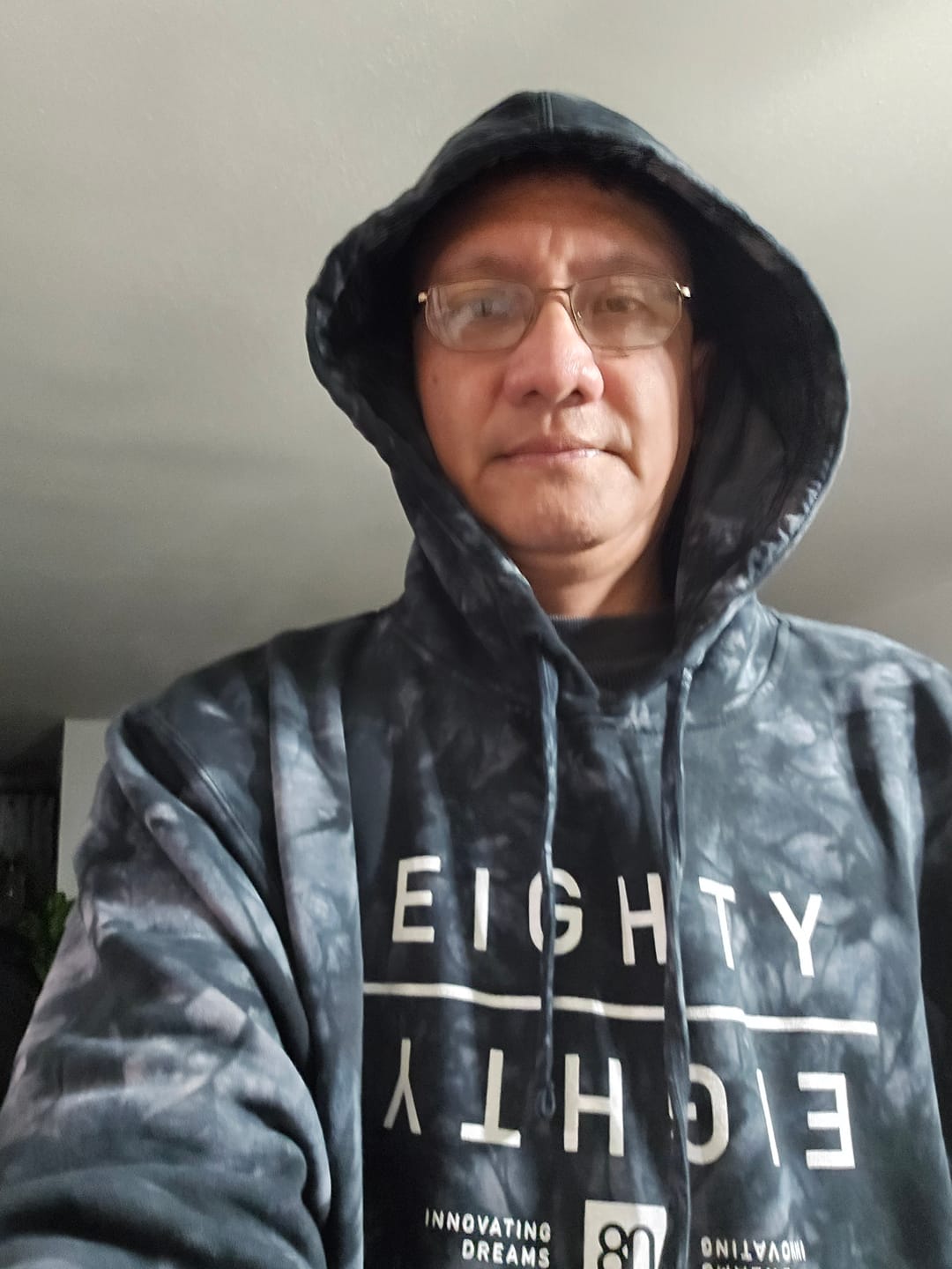 Customer photo review of 80Eighty® TieDye Mirror Hoodie