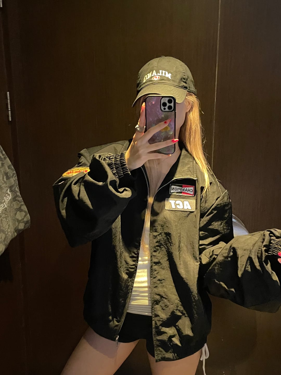 Customer photo review of WARDEN EDGE Racing Patch Zip Jacket with Elastic Cuffs & Retro Embroidery