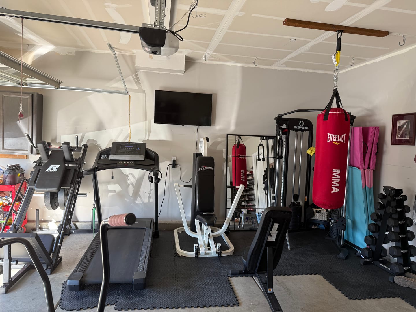 Customer photo review of RitFit BLP01 45 Degree 3-In-1 Leg Press Hack Squat and Calf Raise Machine